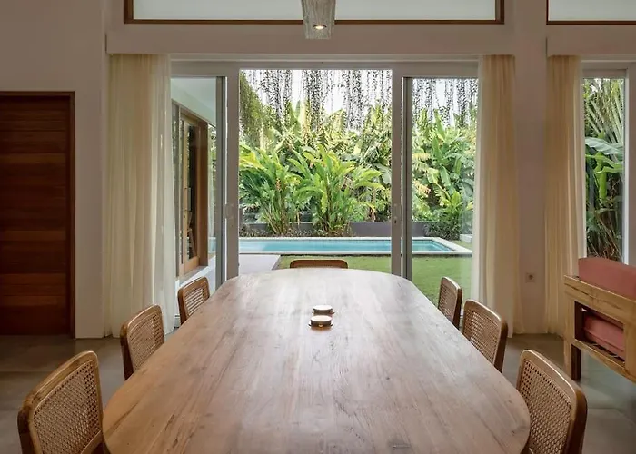 Ikris - Tranquil Oasis In The Heart Of Villa *