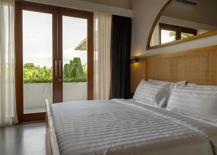 Ikris - Tranquil Oasis In The Heart Of Villa